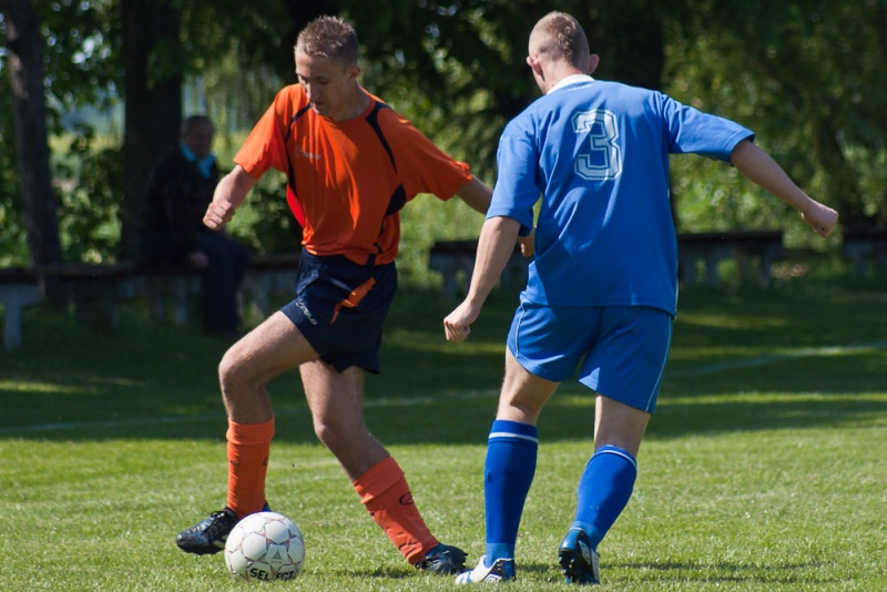 Zdjęcie w galerii na portalu naszwodzislaw.com: Na lidera nie ma mocnych wiadomości z regionu