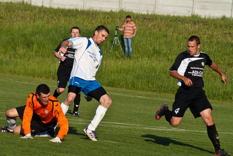 Zdjęcie w galerii na portalu naszwodzislaw.com: Fatalna passa Tworkowa trwa wiadomości z regionu