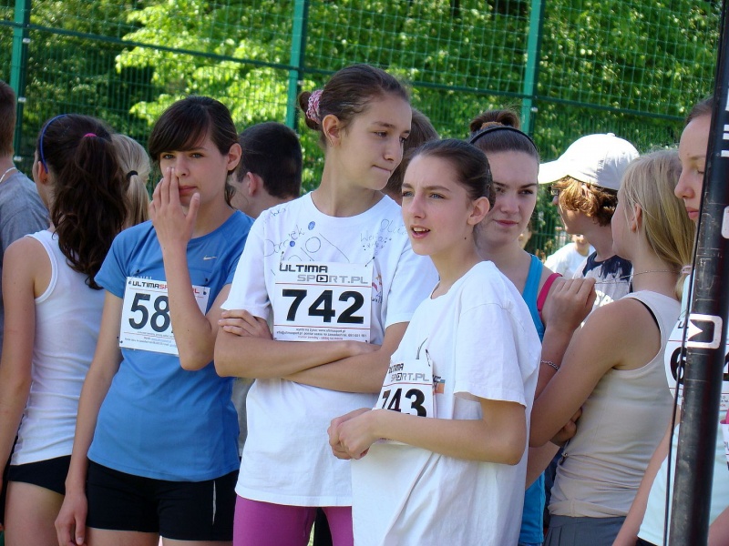 Zdjęcie w galerii na portalu naszwodzislaw.com: Zawodniczki MKS Wodzisław biegły w Rybniku wiadomości z regionu