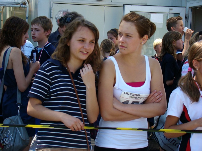 Zdjęcie w galerii na portalu naszwodzislaw.com: Zawodniczki MKS Wodzisław biegły w Rybniku wiadomości z regionu