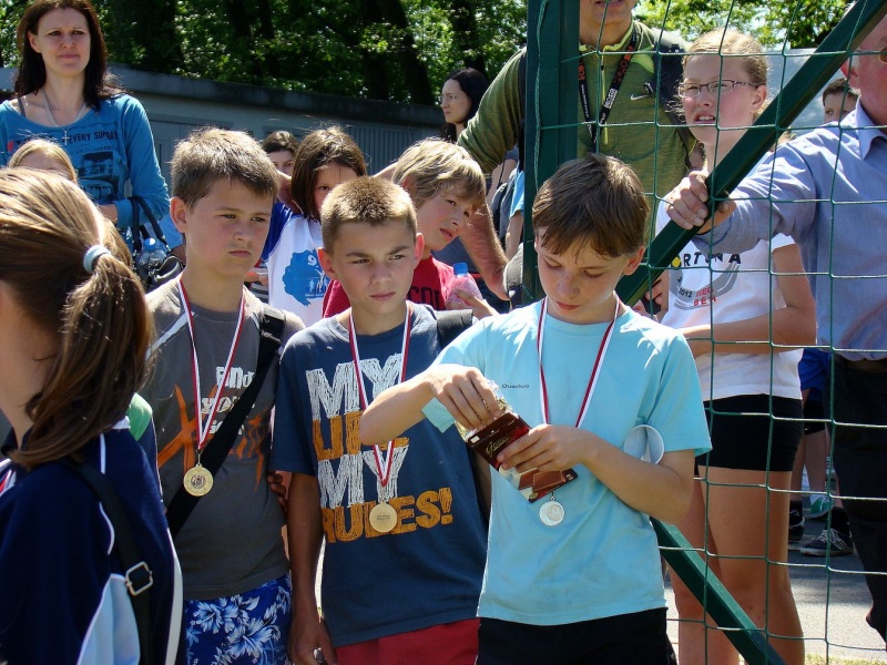 Zdjęcie w galerii na portalu naszwodzislaw.com: Zawodniczki MKS Wodzisław biegły w Rybniku wiadomości z regionu