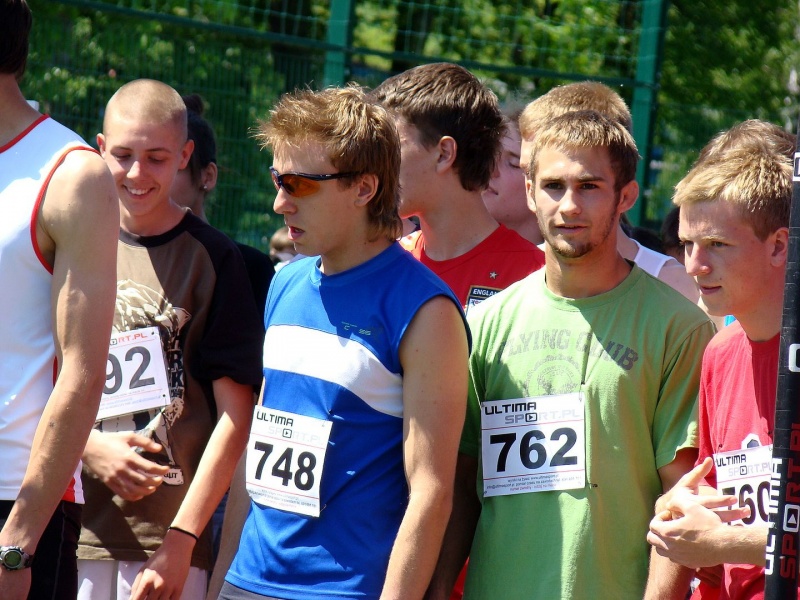 Zdjęcie w galerii na portalu naszwodzislaw.com: Zawodniczki MKS Wodzisław biegły w Rybniku wiadomości z regionu