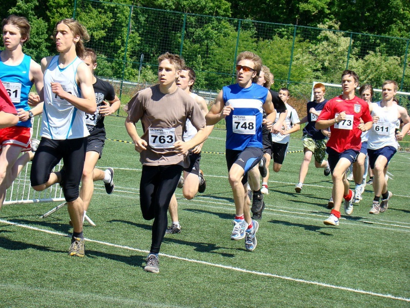 Zdjęcie w galerii na portalu naszwodzislaw.com: Zawodniczki MKS Wodzisław biegły w Rybniku wiadomości z regionu