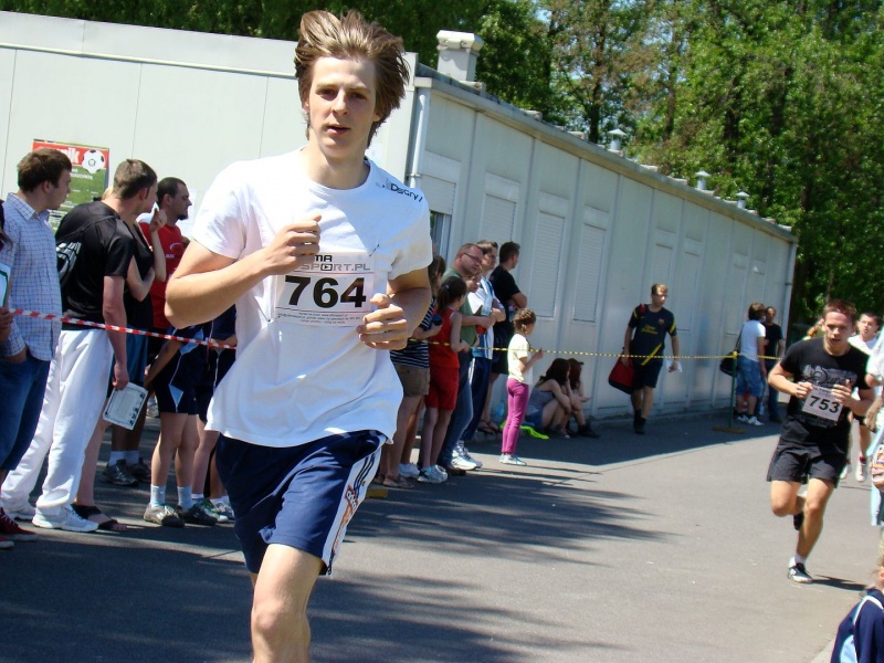 Zdjęcie w galerii na portalu naszwodzislaw.com: Zawodniczki MKS Wodzisław biegły w Rybniku wiadomości z regionu