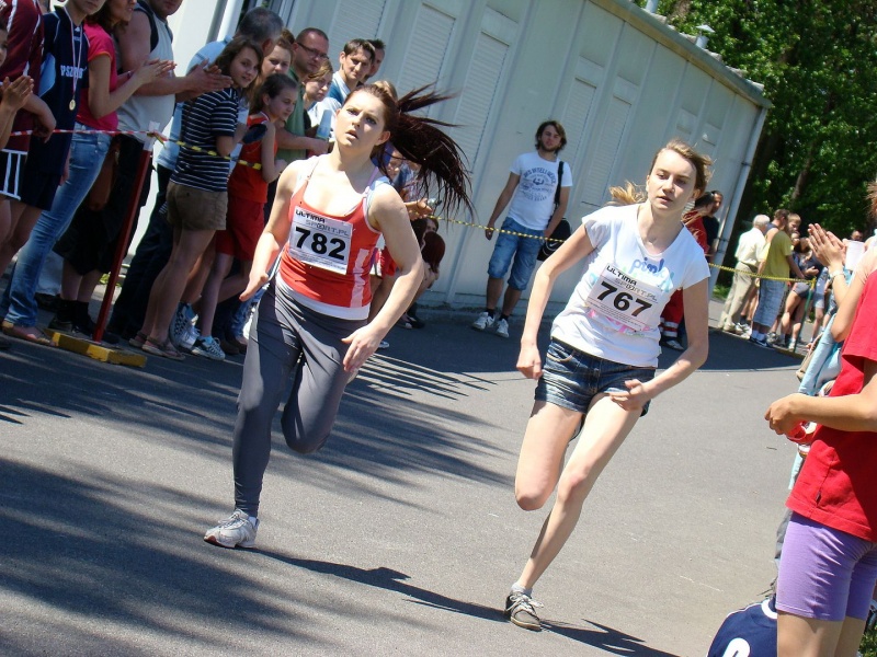 Zdjęcie w galerii na portalu naszwodzislaw.com: Zawodniczki MKS Wodzisław biegły w Rybniku wiadomości z regionu