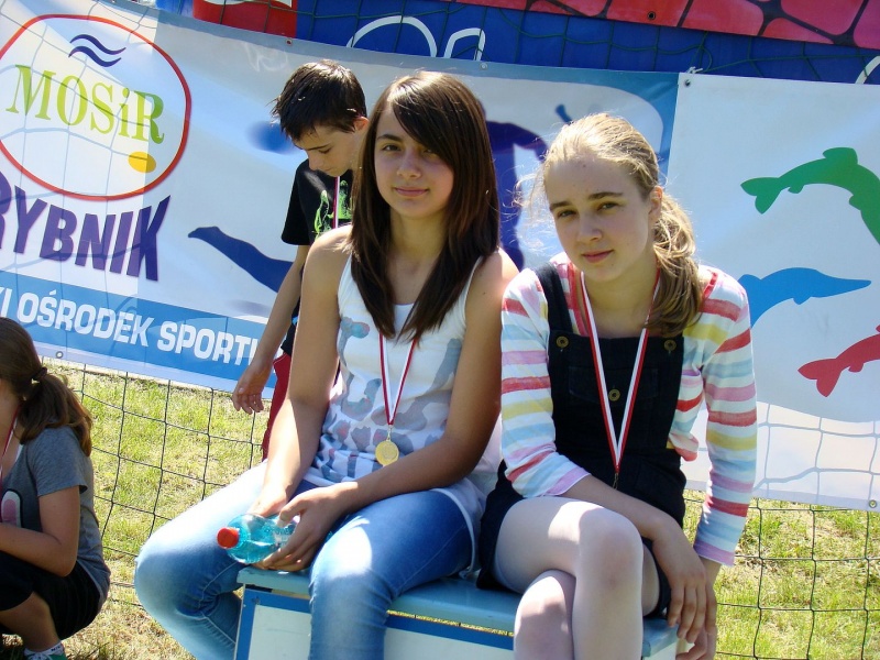 Zdjęcie w galerii na portalu naszwodzislaw.com: Zawodniczki MKS Wodzisław biegły w Rybniku wiadomości z regionu