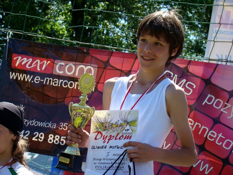 Zdjęcie w galerii na portalu naszwodzislaw.com: Zawodniczki MKS Wodzisław biegły w Rybniku wiadomości z regionu