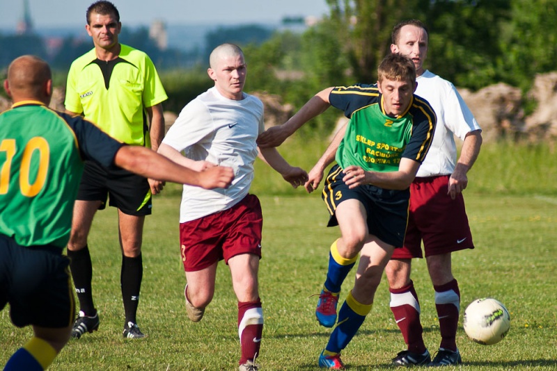 Zdjęcie w galerii na portalu naszwodzislaw.com: Wojnowice pokonały Kokoszyce wiadomości z regionu