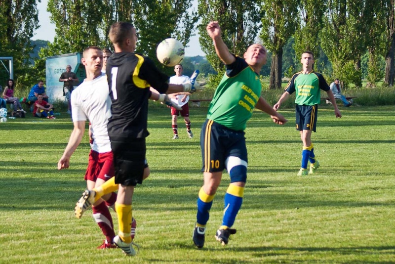 Zdjęcie w galerii na portalu naszwodzislaw.com: Wojnowice pokonały Kokoszyce wiadomości z regionu