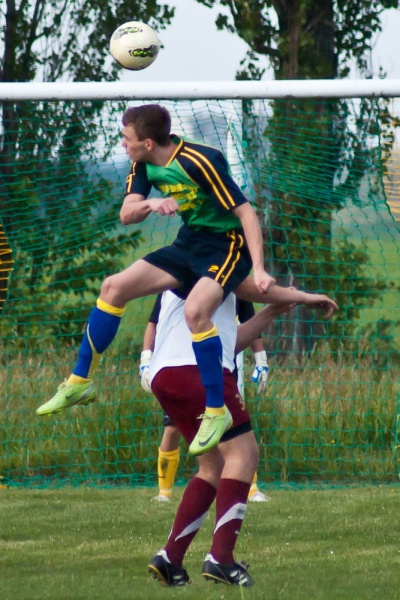 Zdjęcie w galerii na portalu naszwodzislaw.com: Wojnowice pokonały Kokoszyce wiadomości z regionu