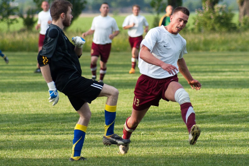 Zdjęcie w galerii na portalu naszwodzislaw.com: Wojnowice pokonały Kokoszyce wiadomości z regionu