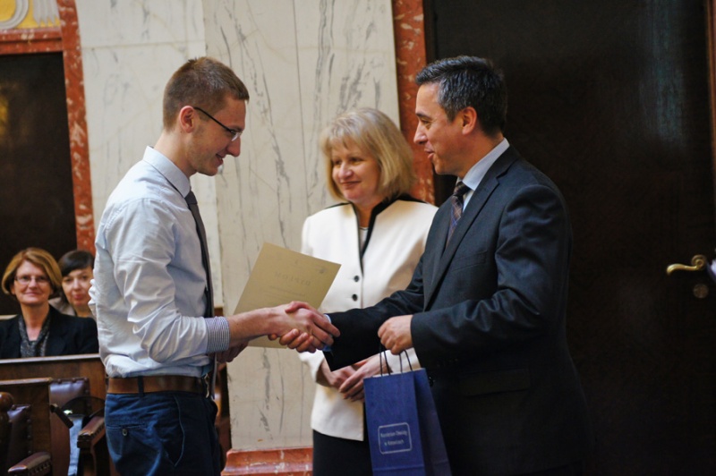 Zdjęcie w galerii na portalu naszwodzislaw.com: Młodzieżowe komiksy na Euro 2012 wiadomości z regionu