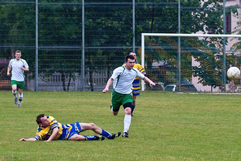 Zdjęcie w galerii na portalu naszwodzislaw.com: Ocice wygrywają, lecz nadal tabelę zamykają wiadomości z regionu