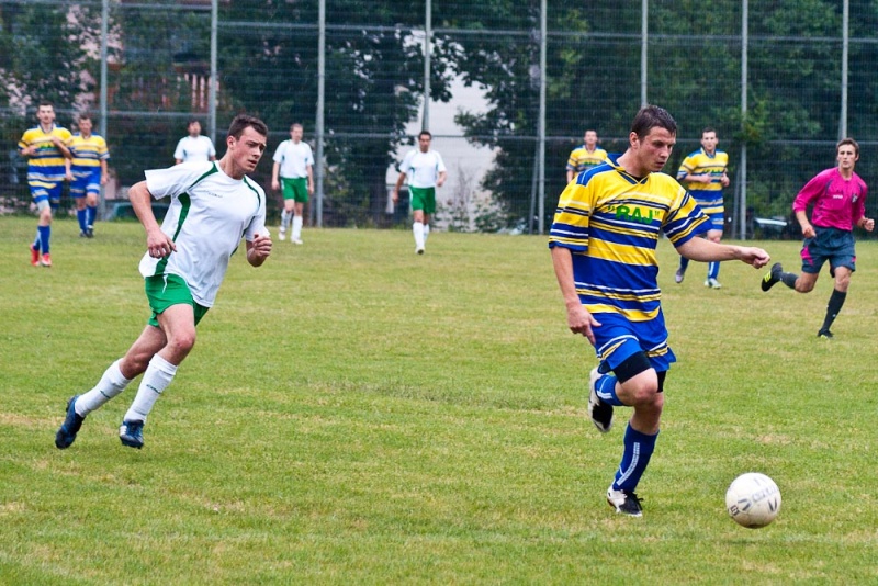 Zdjęcie w galerii na portalu naszwodzislaw.com: Ocice wygrywają, lecz nadal tabelę zamykają wiadomości z regionu