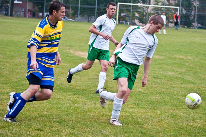 Zdjęcie w galerii na portalu naszwodzislaw.com: Ocice wygrywają, lecz nadal tabelę zamykają wiadomości z regionu