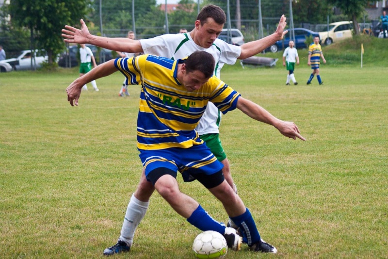 Zdjęcie w galerii na portalu naszwodzislaw.com: Ocice wygrywają, lecz nadal tabelę zamykają wiadomości z regionu