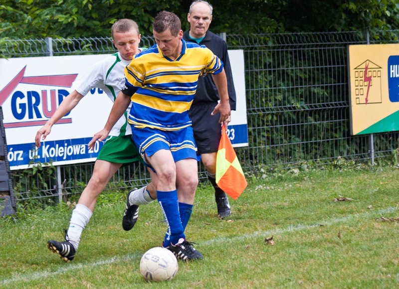 Zdjęcie w galerii na portalu naszwodzislaw.com: Ocice wygrywają, lecz nadal tabelę zamykają wiadomości z regionu