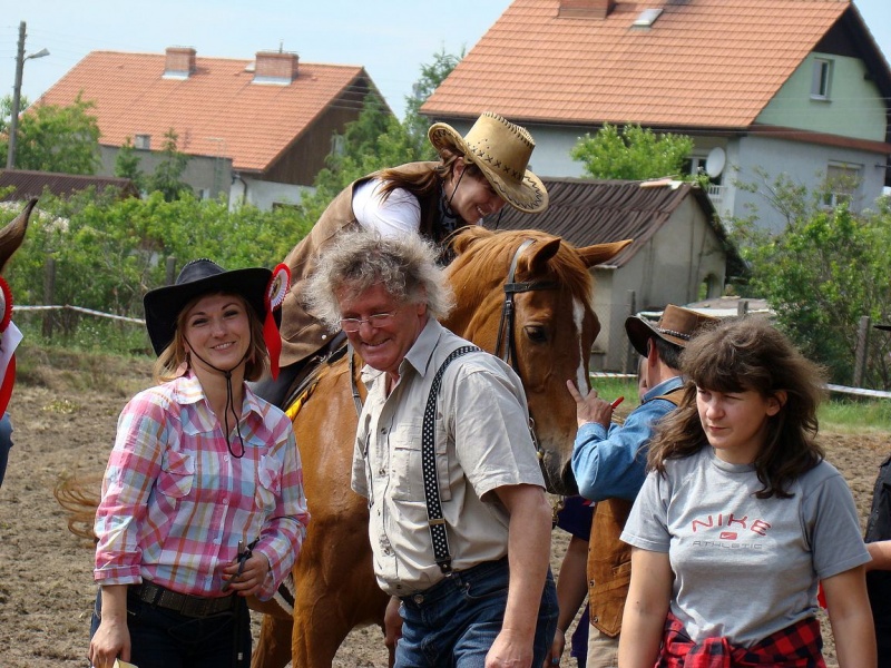 Zdjęcie w galerii na portalu naszwodzislaw.com: Koń Leon uciągnął 1200 kg wiadomości z regionu