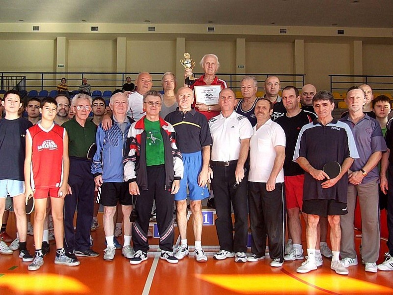 Zdjęcie w galerii na portalu naszwodzislaw.com: Pułkownik i jego przyjaciele wiadomości z regionu