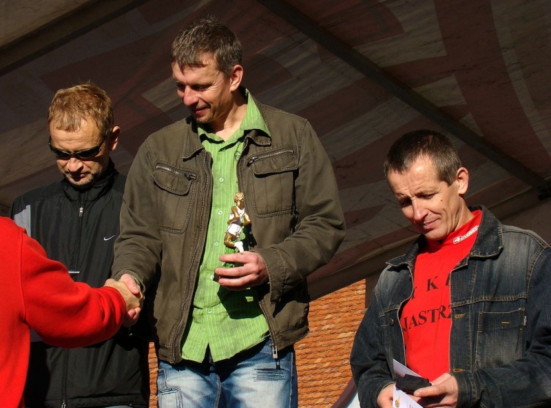 Zdjęcie w galerii na portalu naszwodzislaw.com: 288 osób pobiegło w PÓŁMARATONIE wiadomości z regionu