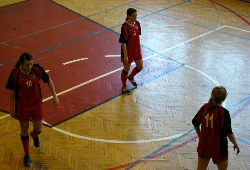 Zdjęcie w galerii na portalu naszwodzislaw.com: Mistrzowie powiatu w piłce halowej wiadomości z regionu