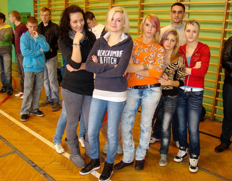 Zdjęcie w galerii na portalu naszwodzislaw.com: Mistrzowie powiatu w piłce halowej wiadomości z regionu