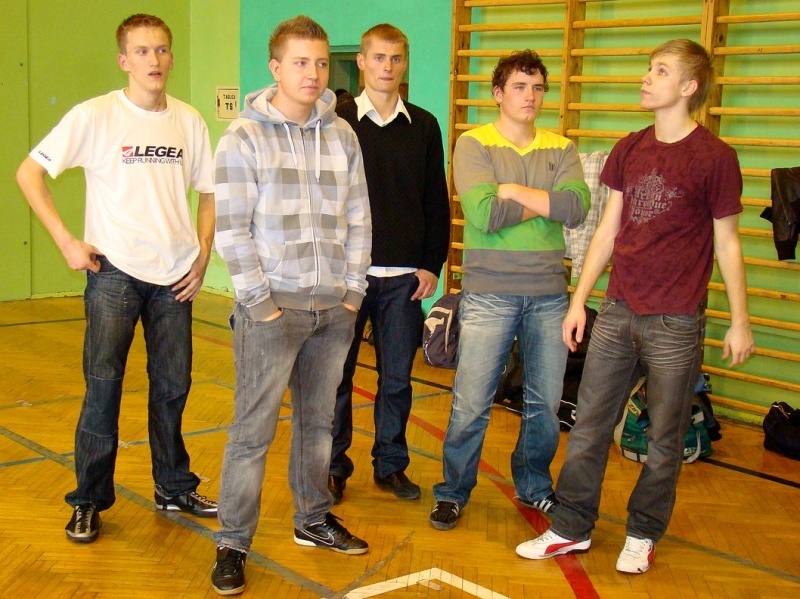 Zdjęcie w galerii na portalu naszwodzislaw.com: Mistrzowie powiatu w piłce halowej wiadomości z regionu