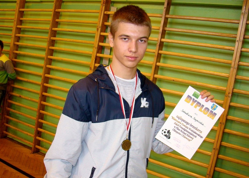 Zdjęcie w galerii na portalu naszwodzislaw.com: Mistrzowie powiatu w piłce halowej wiadomości z regionu