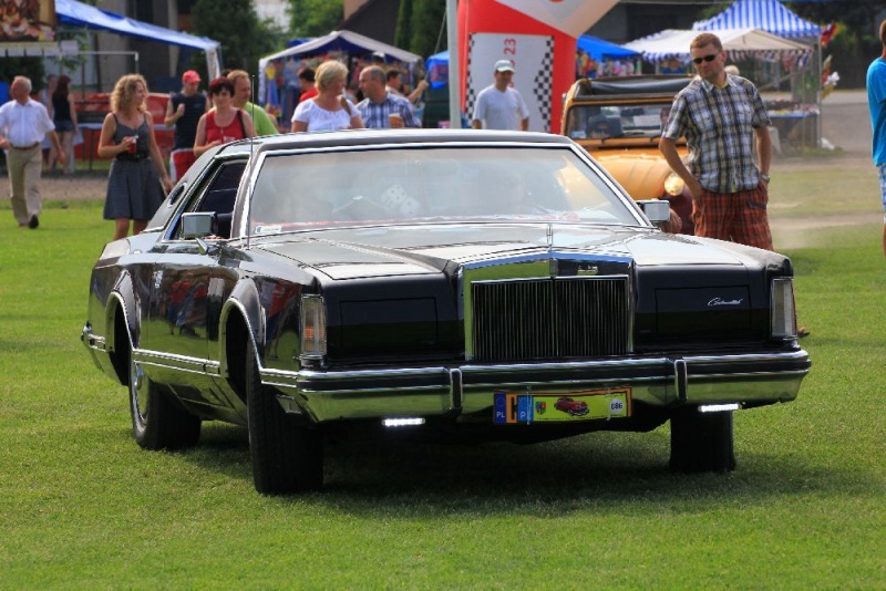 Zdjęcie w galerii na portalu naszwodzislaw.com: Zabytkowe pojazdy zjechały do Zabełkowa wiadomości z regionu