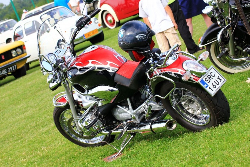 Zdjęcie w galerii na portalu naszwodzislaw.com: Zabytkowe pojazdy zjechały do Zabełkowa wiadomości z regionu