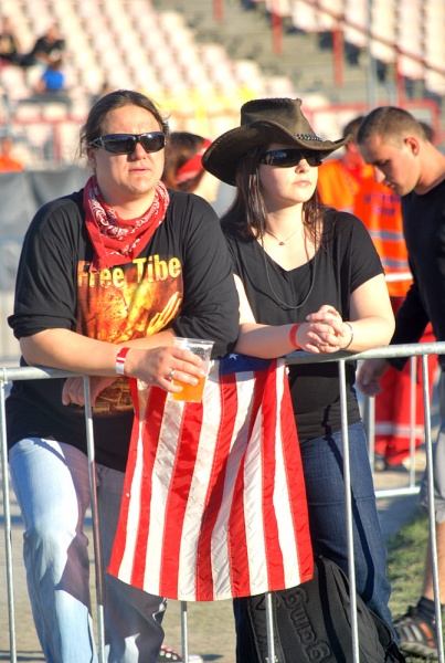 Zdjęcie w galerii na portalu naszwodzislaw.com: Gunsi zagrali w Rybniku wiadomości z regionu