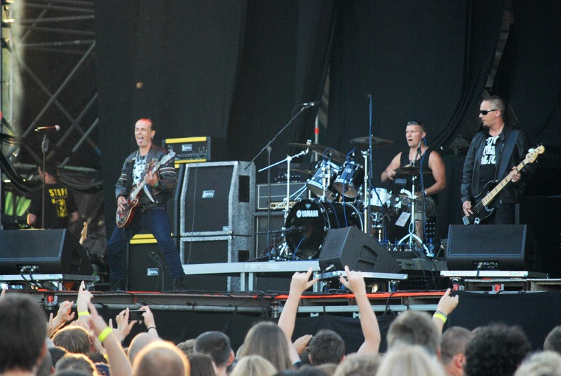 Zdjęcie w galerii na portalu naszwodzislaw.com: Gunsi zagrali w Rybniku wiadomości z regionu