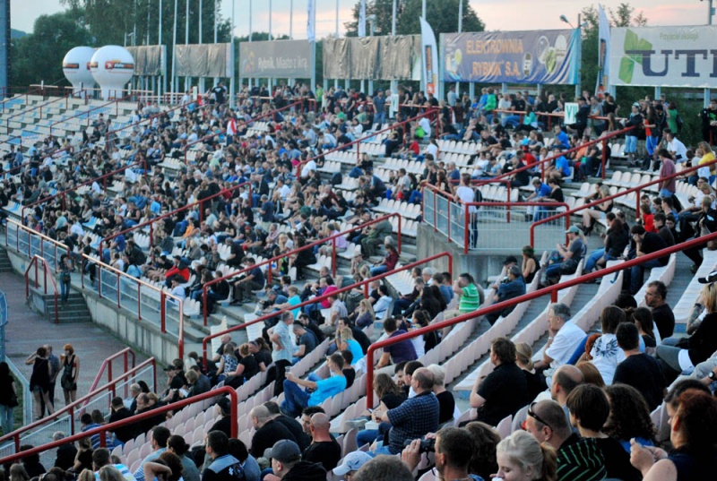 Zdjęcie w galerii na portalu naszwodzislaw.com: Gunsi zagrali w Rybniku wiadomości z regionu