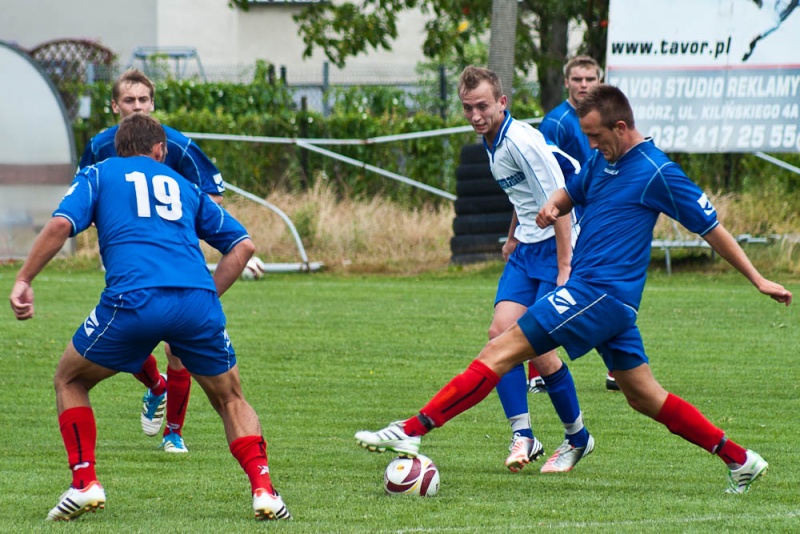 Zdjęcie w galerii na portalu naszwodzislaw.com: Przyszłość Rogów remisuje z Krzyżanowicami wiadomości z regionu