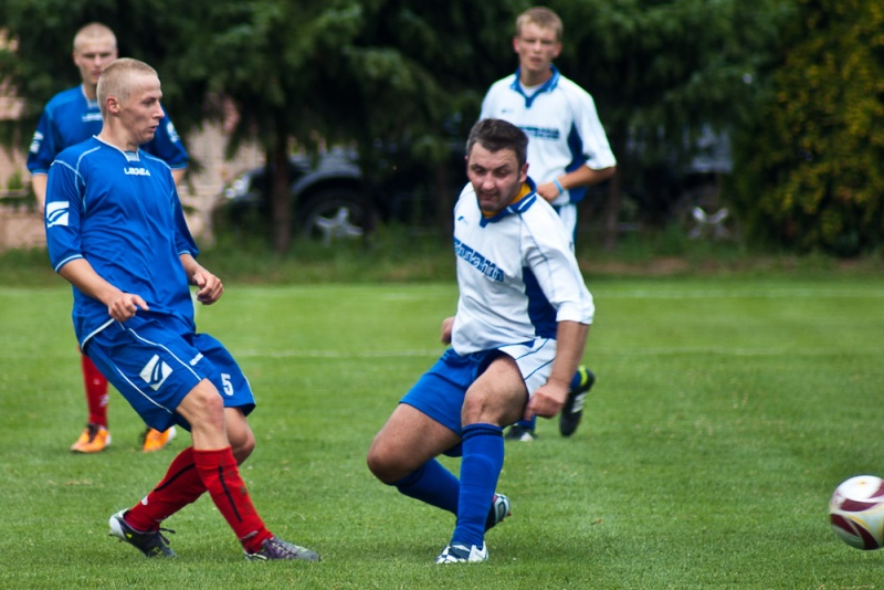 Zdjęcie w galerii na portalu naszwodzislaw.com: Przyszłość Rogów remisuje z Krzyżanowicami wiadomości z regionu