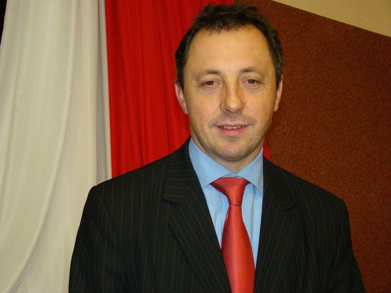 Zdjęcie w galerii na portalu naszwodzislaw.com: Szczęsny lubi zamknąć się w swoim biurze wiadomości z regionu