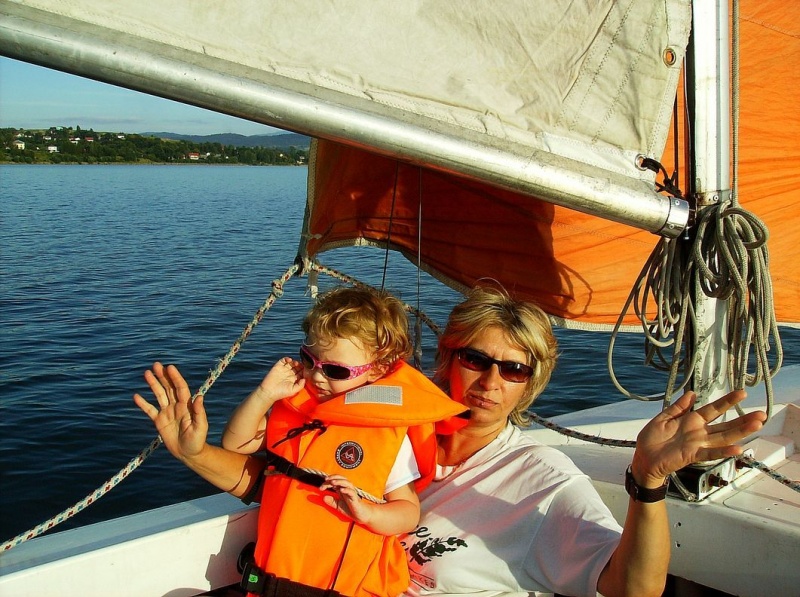 Zdjęcie w galerii na portalu naszwodzislaw.com: Pierwszą wypłatę wydała na książki wiadomości z regionu