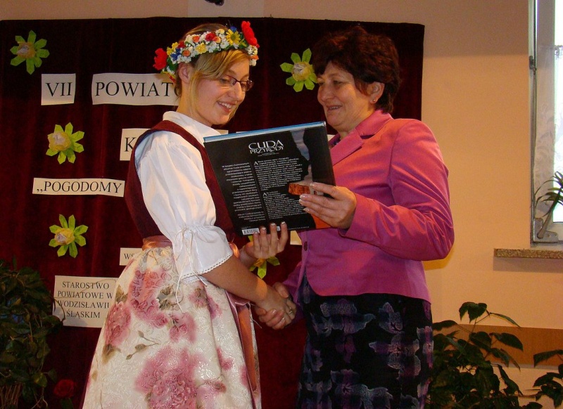 Zdjęcie w galerii na portalu naszwodzislaw.com: NASZO KLASA spodobała się publiczności wiadomości z regionu