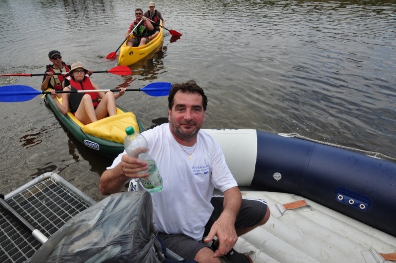 Zdjęcie w galerii na portalu naszwodzislaw.com: Odra dała im mocno popalić wiadomości z regionu