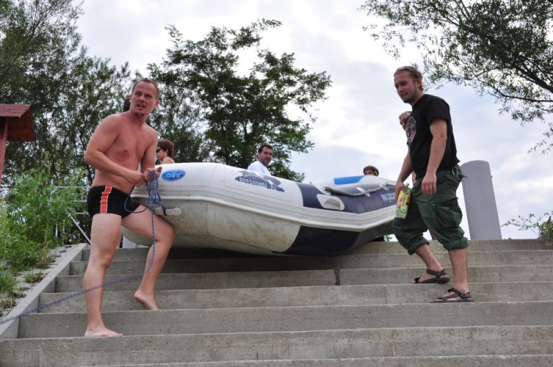 Zdjęcie w galerii na portalu naszwodzislaw.com: Odra dała im mocno popalić wiadomości z regionu