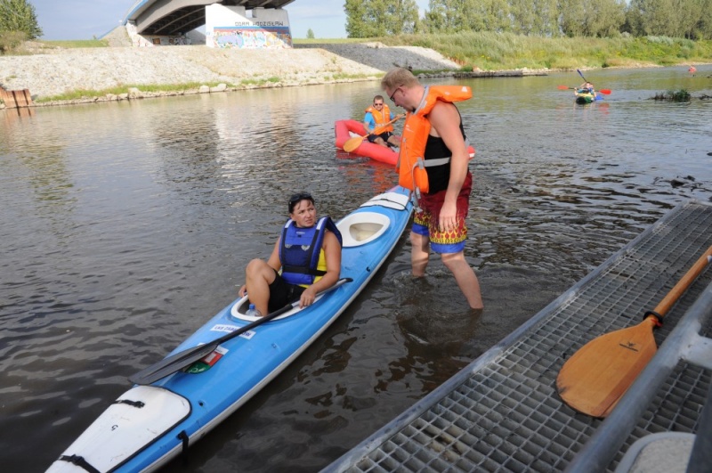 Zdjęcie w galerii na portalu naszwodzislaw.com: Odra dała im mocno popalić wiadomości z regionu