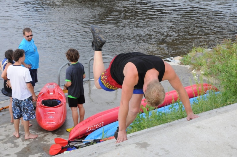 Zdjęcie w galerii na portalu naszwodzislaw.com: Odra dała im mocno popalić wiadomości z regionu