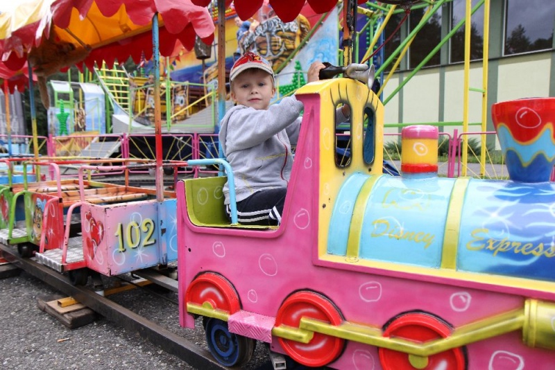 Zdjęcie w galerii na portalu naszwodzislaw.com: Kuźnia: I Festiwal Kapel Weselnych wiadomości z regionu