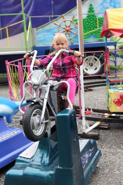 Zdjęcie w galerii na portalu naszwodzislaw.com: Kuźnia: I Festiwal Kapel Weselnych wiadomości z regionu