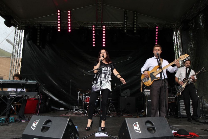 Zdjęcie w galerii na portalu naszwodzislaw.com: Kuźnia: I Festiwal Kapel Weselnych wiadomości z regionu