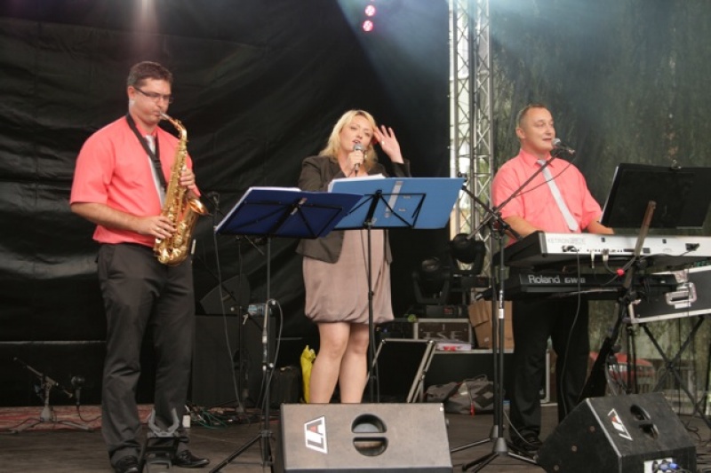 Zdjęcie w galerii na portalu naszwodzislaw.com: Kuźnia: I Festiwal Kapel Weselnych wiadomości z regionu