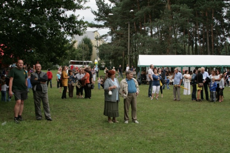 Zdjęcie w galerii na portalu naszwodzislaw.com: Kuźnia: I Festiwal Kapel Weselnych wiadomości z regionu