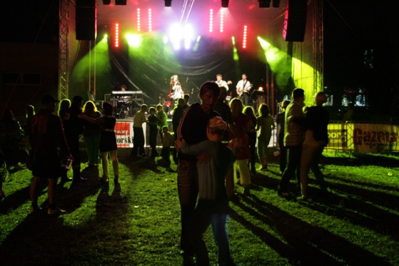 Zdjęcie w galerii na portalu naszwodzislaw.com: Kuźnia: I Festiwal Kapel Weselnych wiadomości z regionu