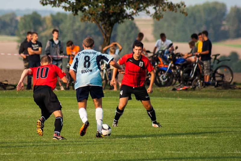 Zdjęcie w galerii na portalu naszwodzislaw.com: Przyszłość za mocna dla Naprzodu wiadomości z regionu