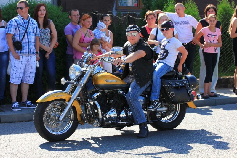 Zdjęcie w galerii na portalu naszwodzislaw.com: W Lubomi prawdziwa dożynkowa rewia wiadomości z regionu